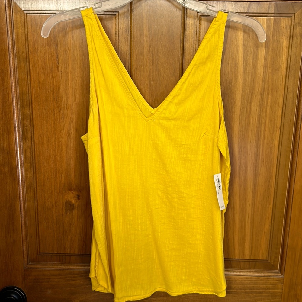 Old Navy Linen V-Neck Tank